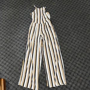 Womens Flare leg Romper Size Small